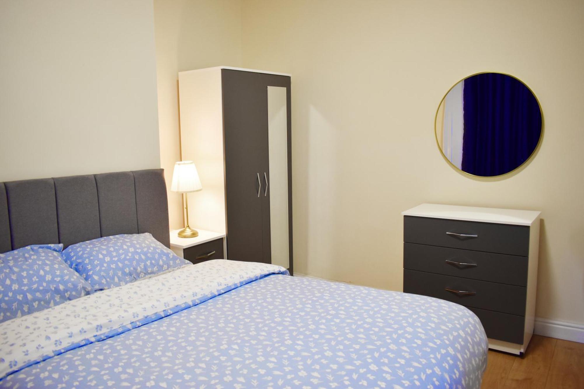 Birmingham City Centre Bedroom, Parking, Wifi, Kitchen, Living Room Bagian luar foto